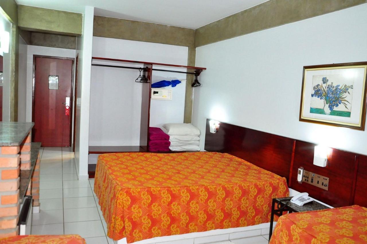 קאלדס נובאס Termas Di Roma Hotel מראה חיצוני תמונה